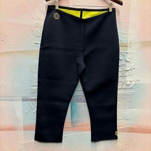 Zaggora XL Hot Pants Neoprene Sauna Sweat Capris Celu-lite Gym Running Athletic